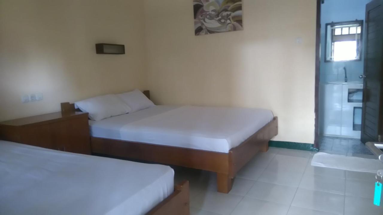 Koi Gili Guest House Гили Траванган Экстерьер фото