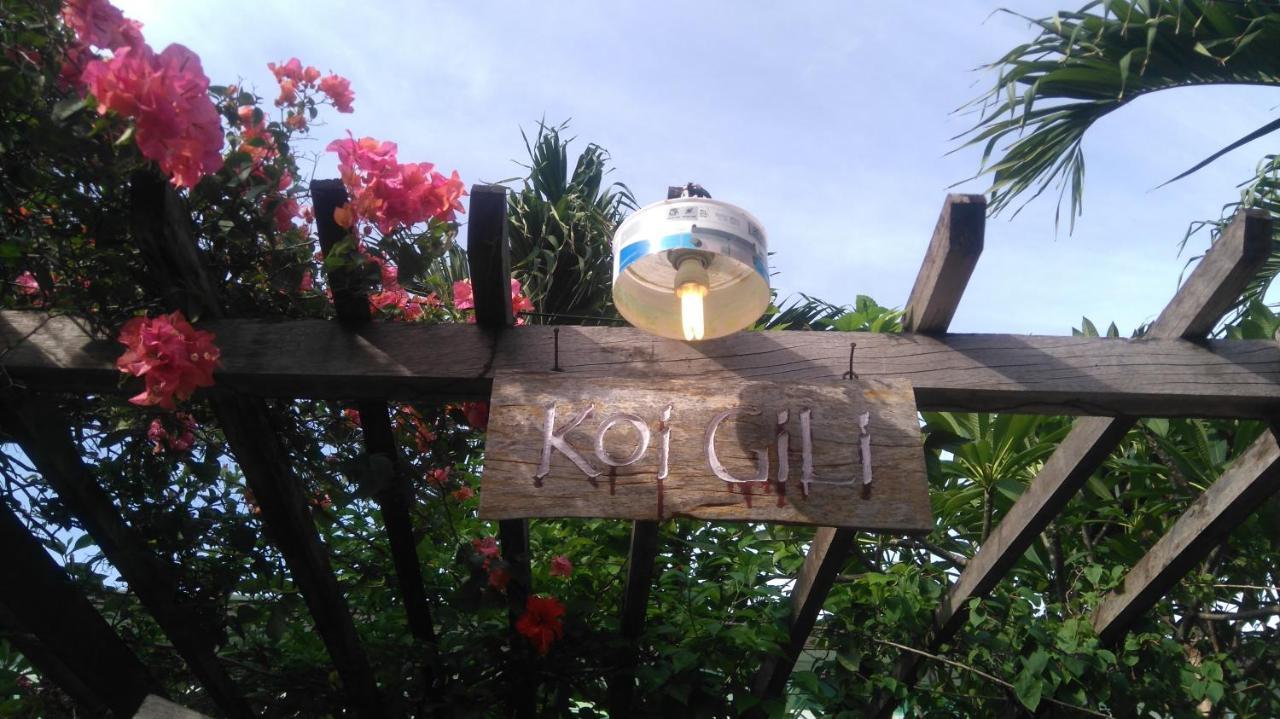 Koi Gili Guest House Гили Траванган Экстерьер фото